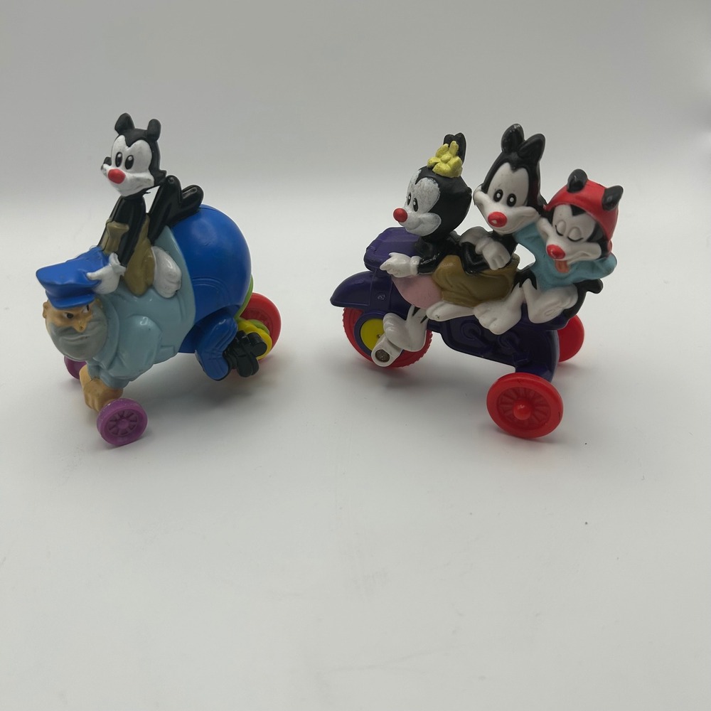 Vintage McDonalds Animaniacs Figures Warner Brothers Yakko Wakko Dot Car Toy Lot